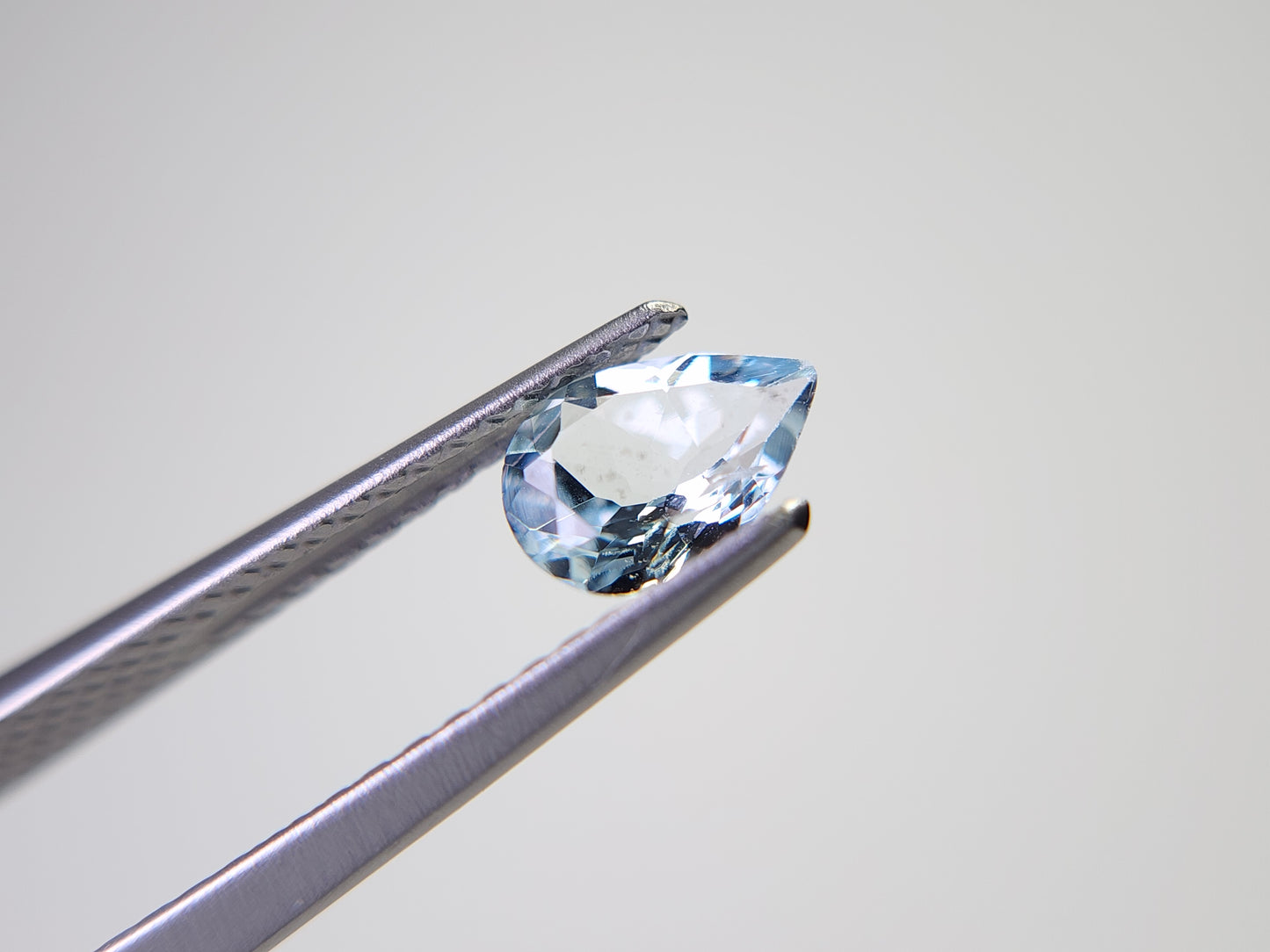 0008-10 アクアマリン ペアシェイプ 0.48ct