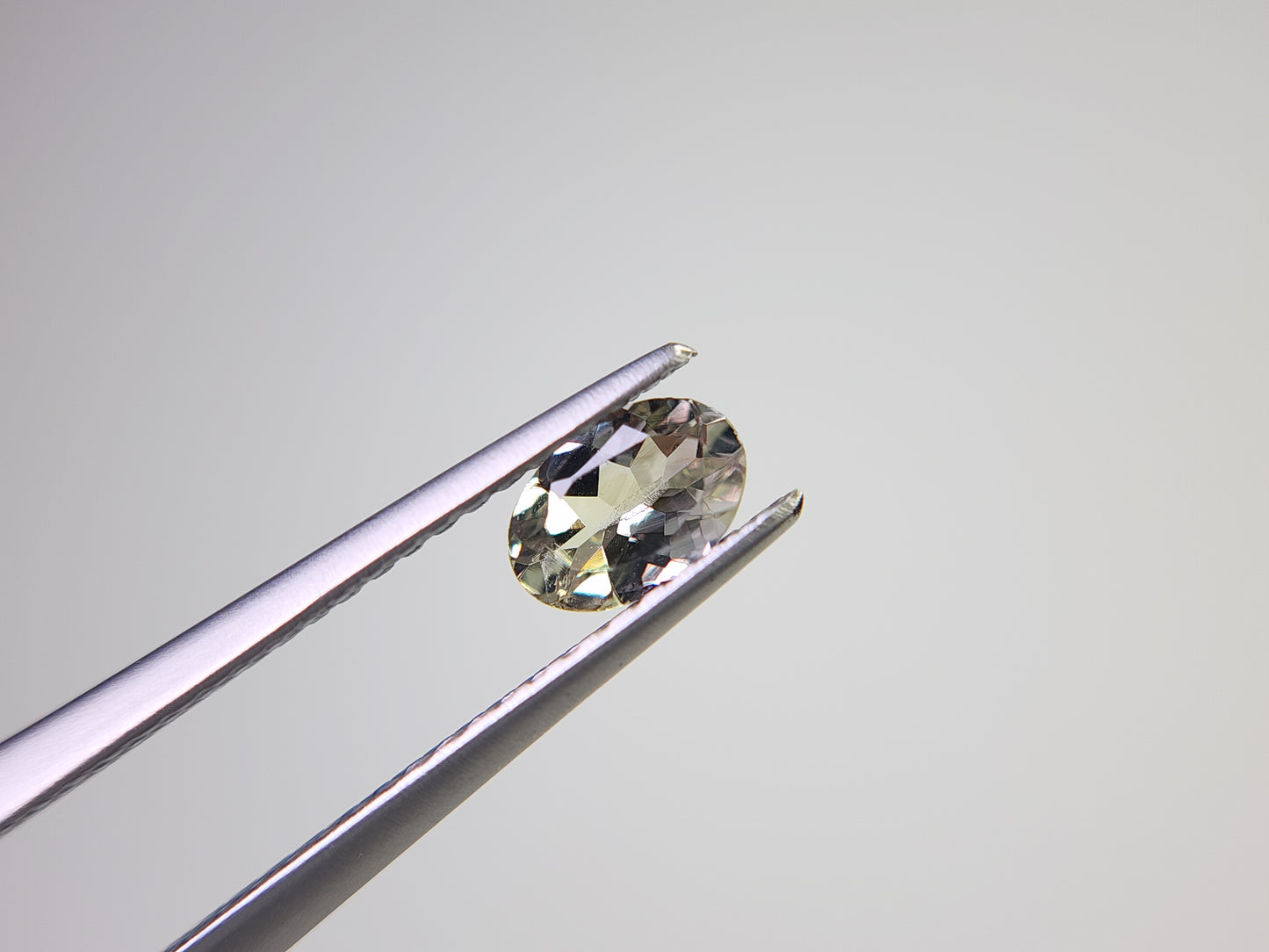 0655-9-3 ゾイサイト 0.42ct
