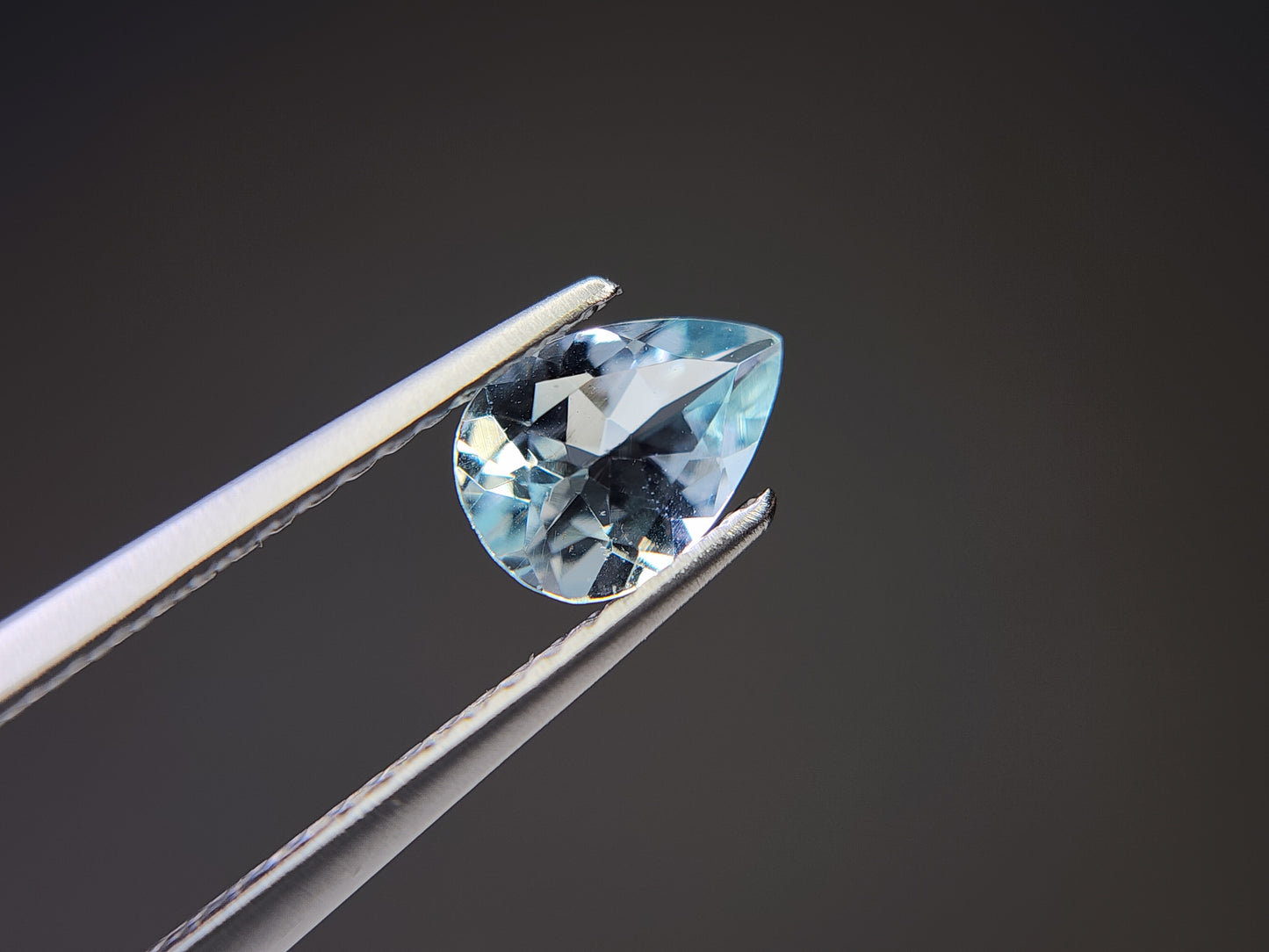 0008-9 アクアマリン ペアシェイプ 0.52ct
