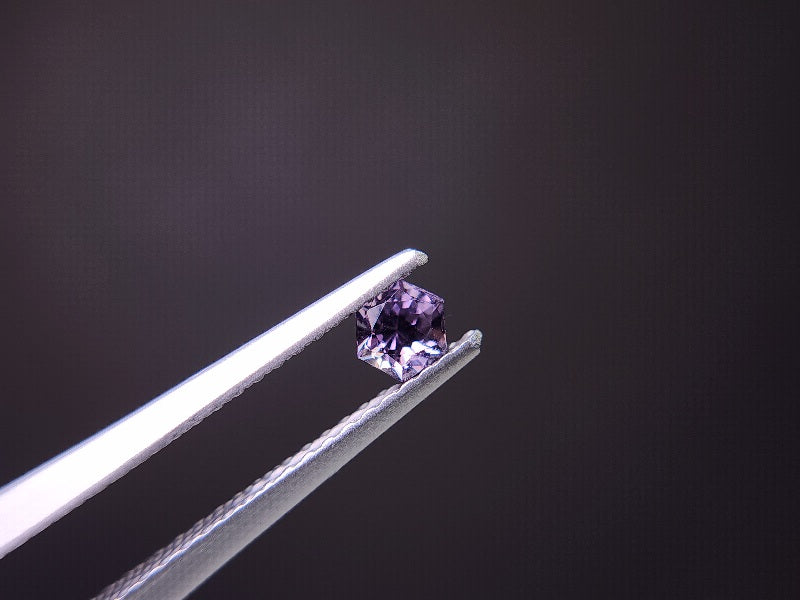 0002-9 スピネル 0.23ct