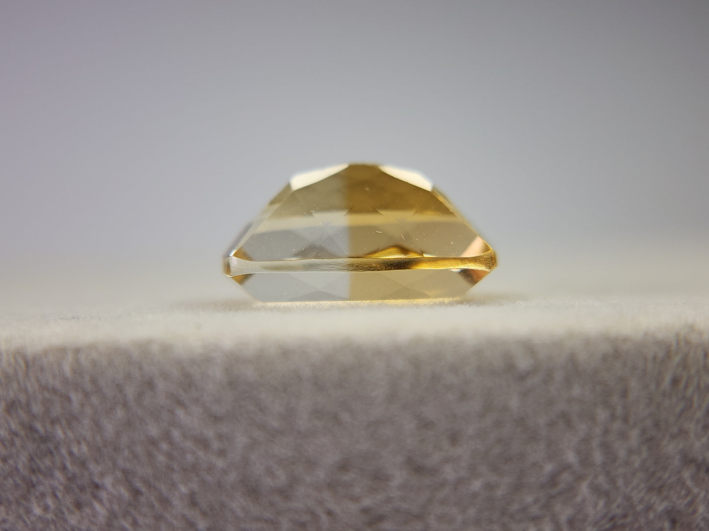 0365-2-2 バイカラーシトリン 3.89ct