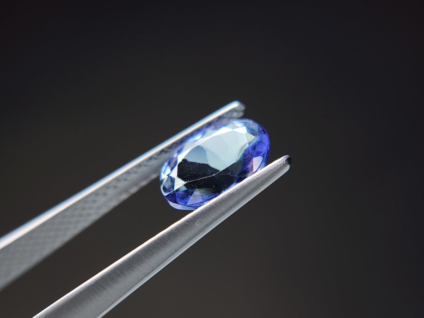 0876-13 バイカラータンザナイト 1.35ct