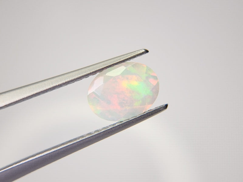 0909-1-4 オパール 0.84ct