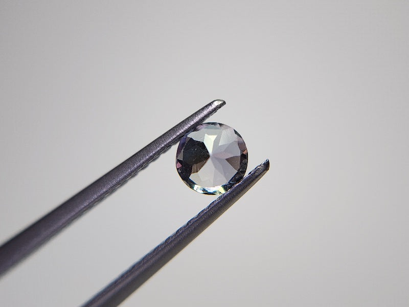 0657-29-2 ゾイサイト 0.33ct