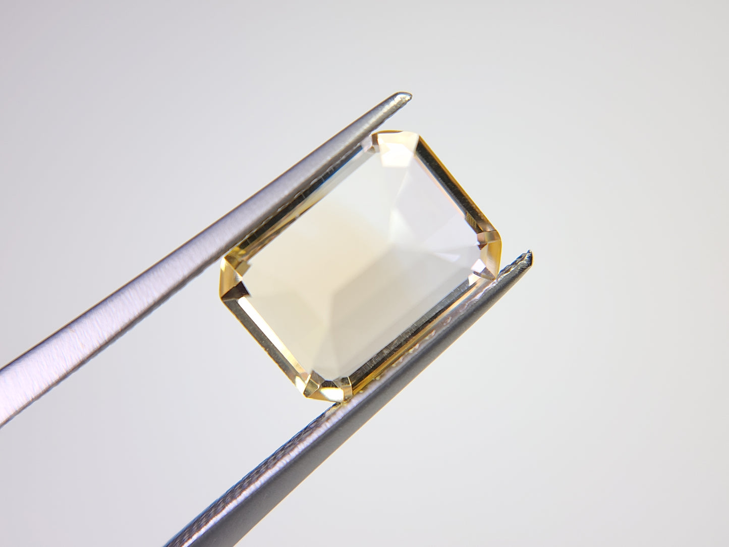 0365-4-4 バイカラーシトリン 2.94ct