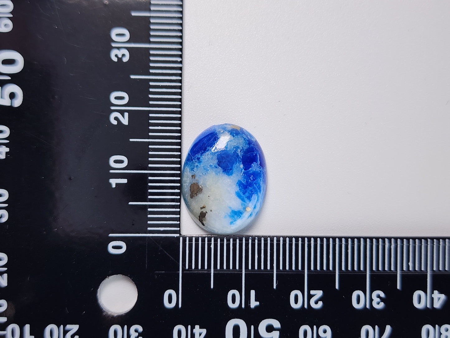 0906-5 アフガナイト(欠けあり) 8.78ct
