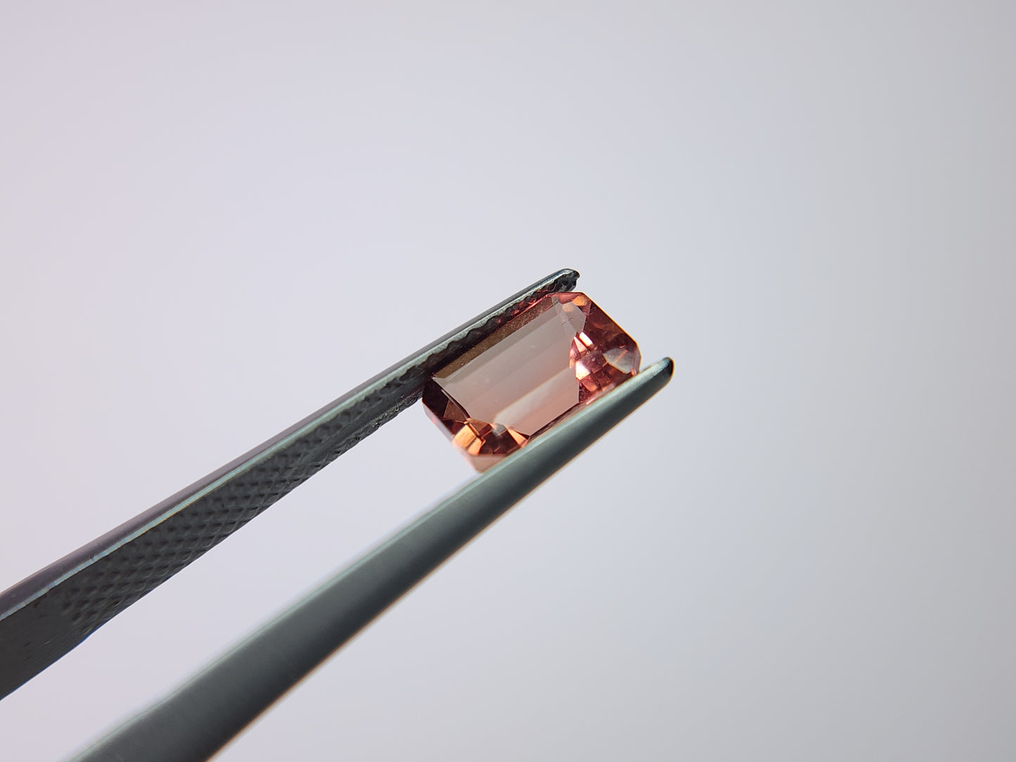 0151-2-12 バイカラーアンデシン 1.15ct