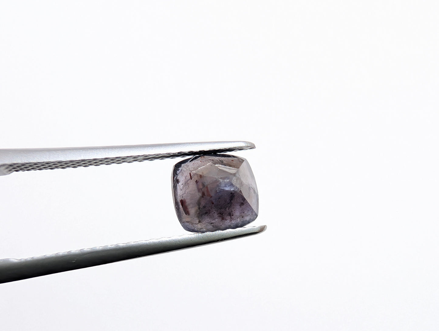 0243 アイオライトサンストーン 1.35ct