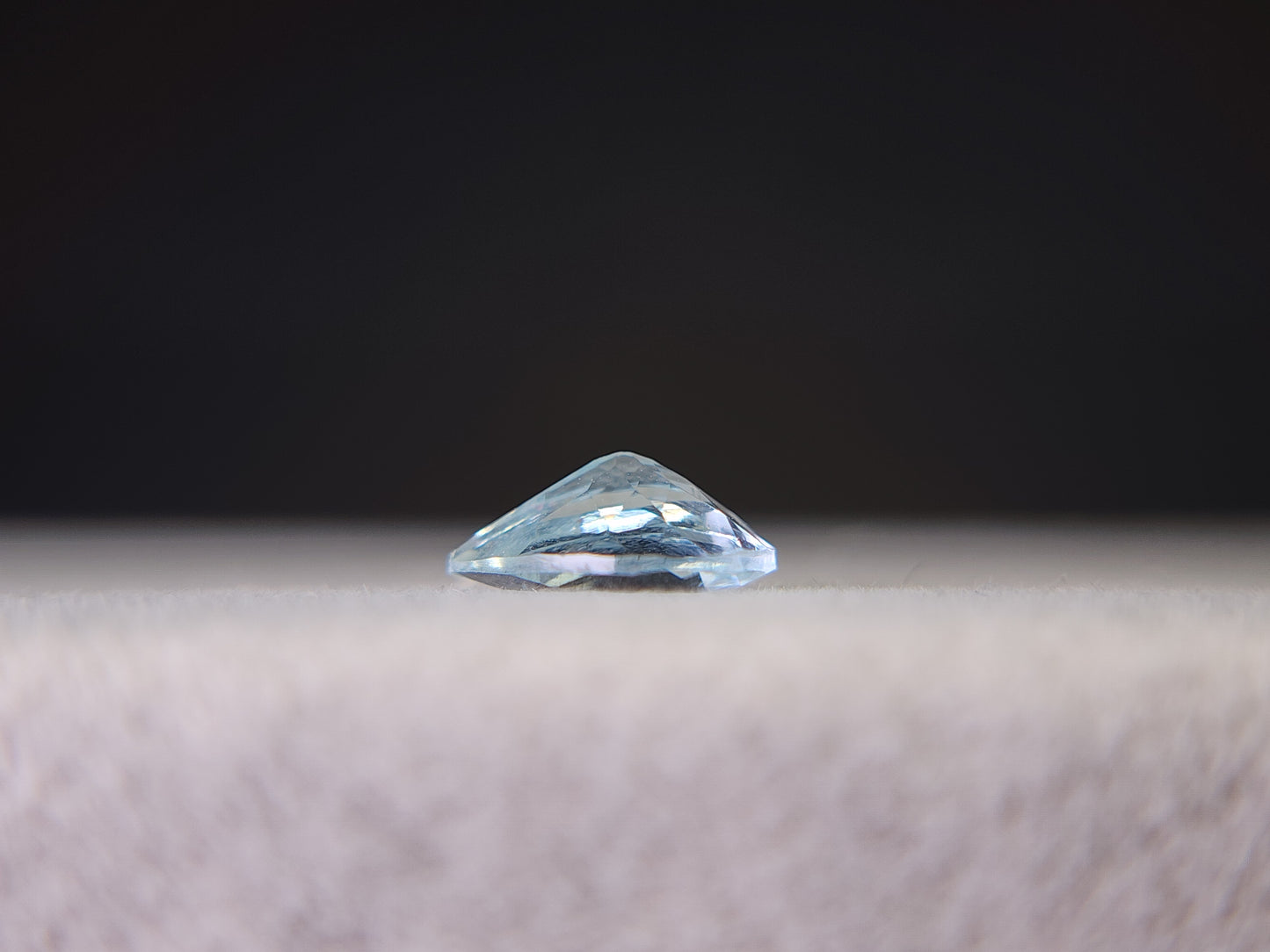 0008-8 アクアマリン ペアシェイプ 0.52ct