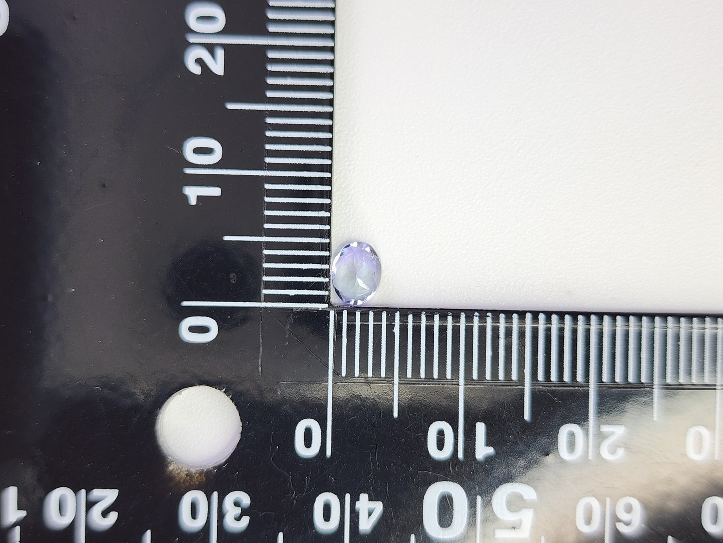 0654-7-2 ゾイサイト 0.39ct