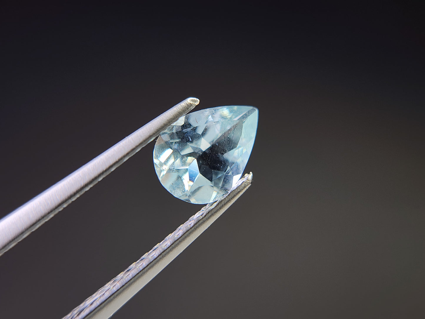0008-8 アクアマリン ペアシェイプ 0.52ct