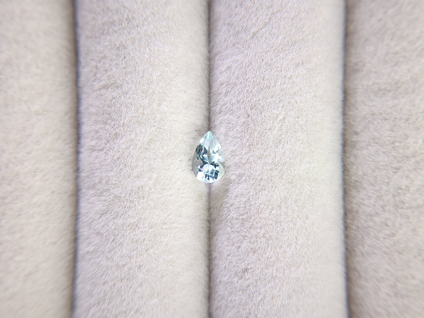 0878-2-9 グリーンベリル 0.36ct