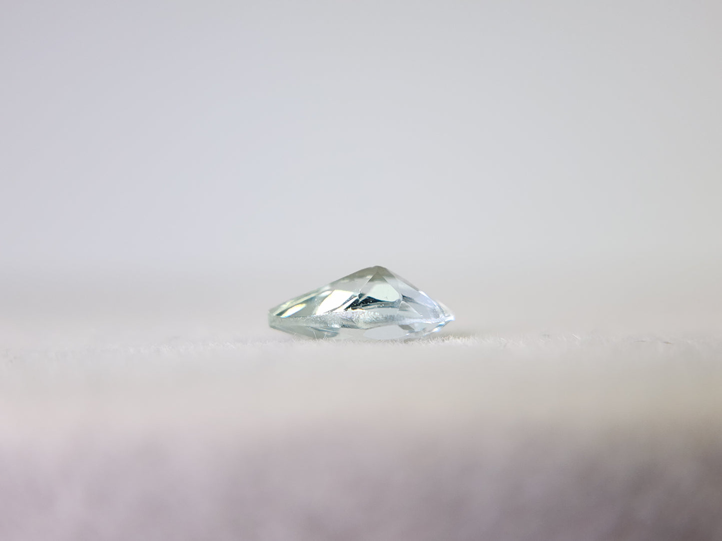 0878-2-8 グリーンベリル 0.33ct