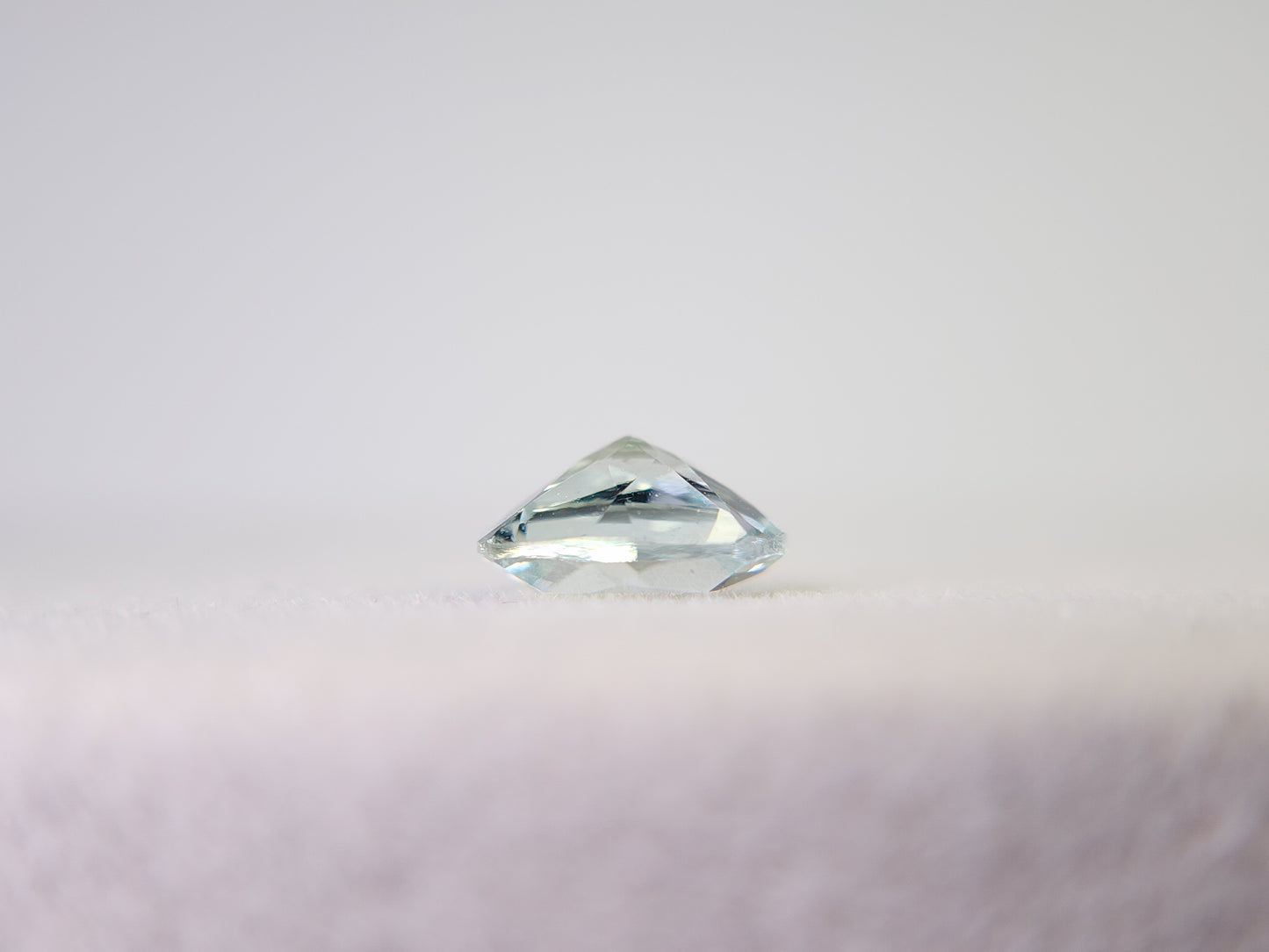0878-4-7 グリーンベリル 0.73ct