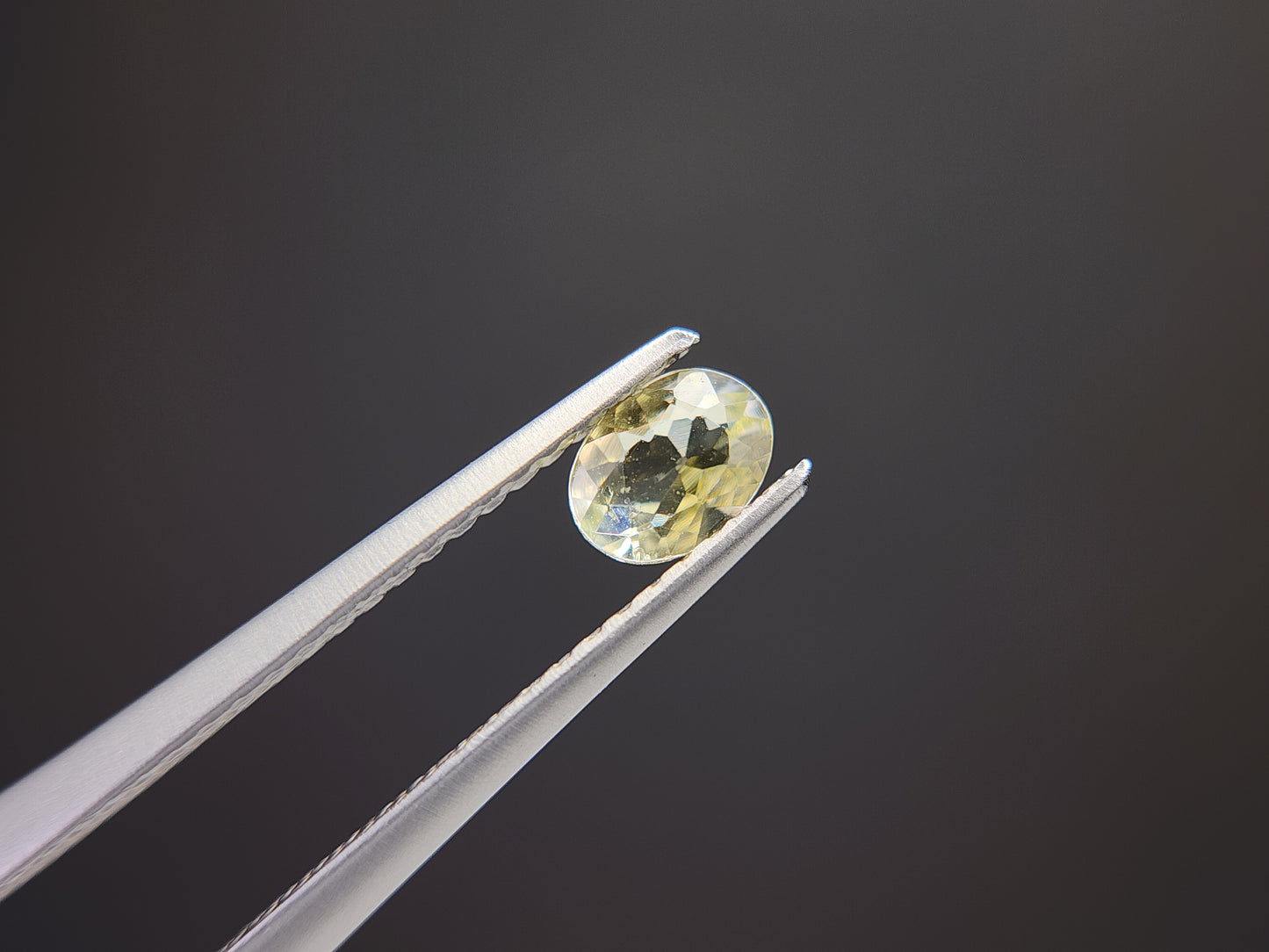 0654-4-2 ゾイサイト 0.35ct