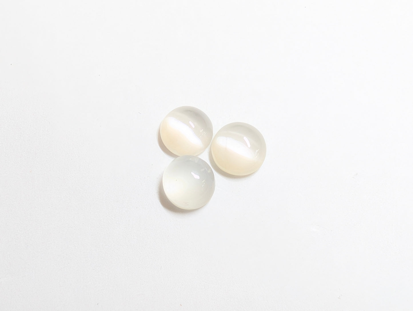 0440【ランダム発送】ムーンストーン【1石あたり約2.41ct】