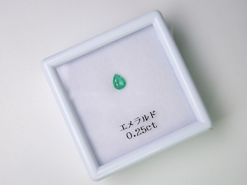 0936-1 エメラルド 0.25ct