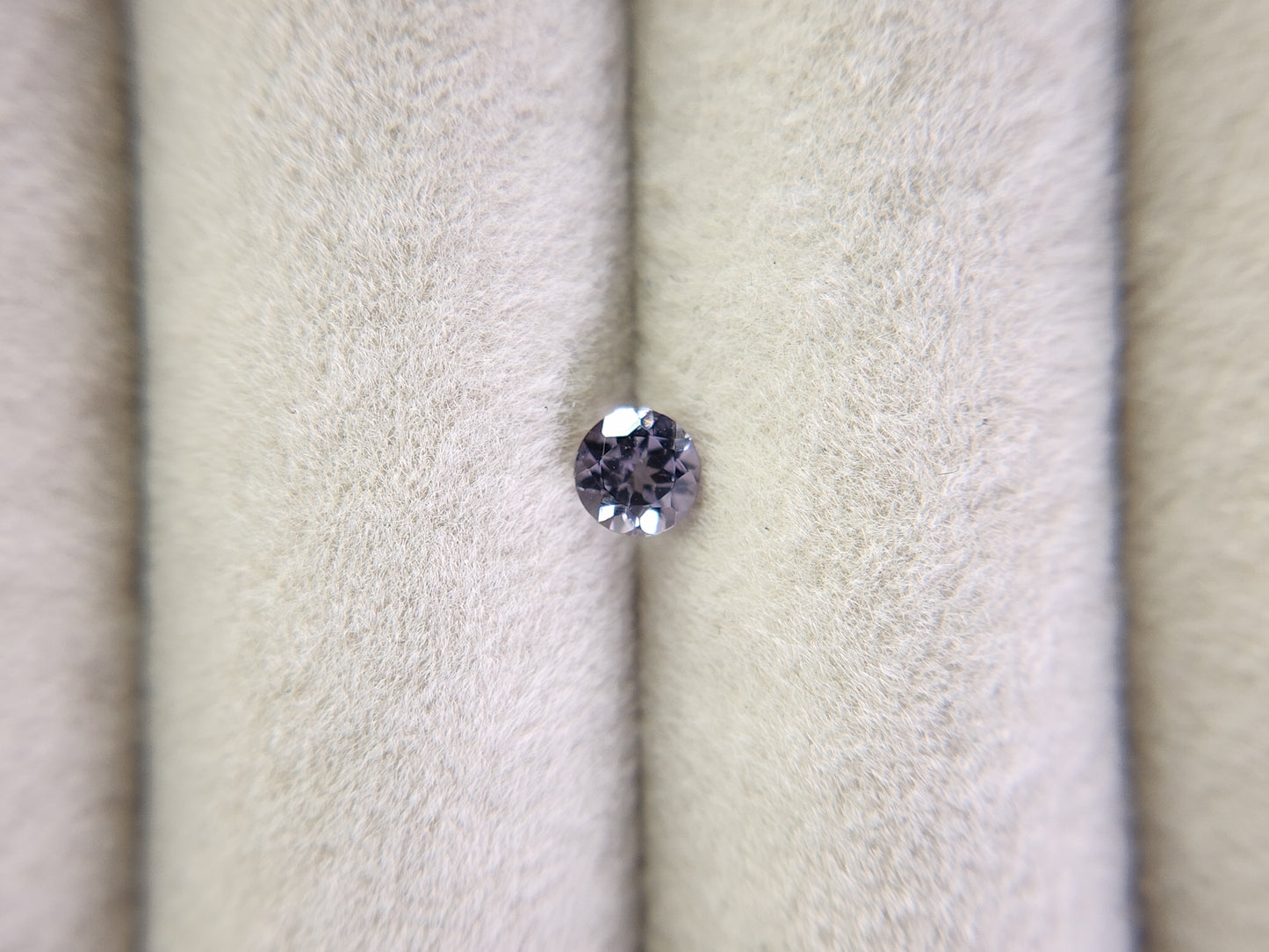 0823-4 スピネル 0.31ct