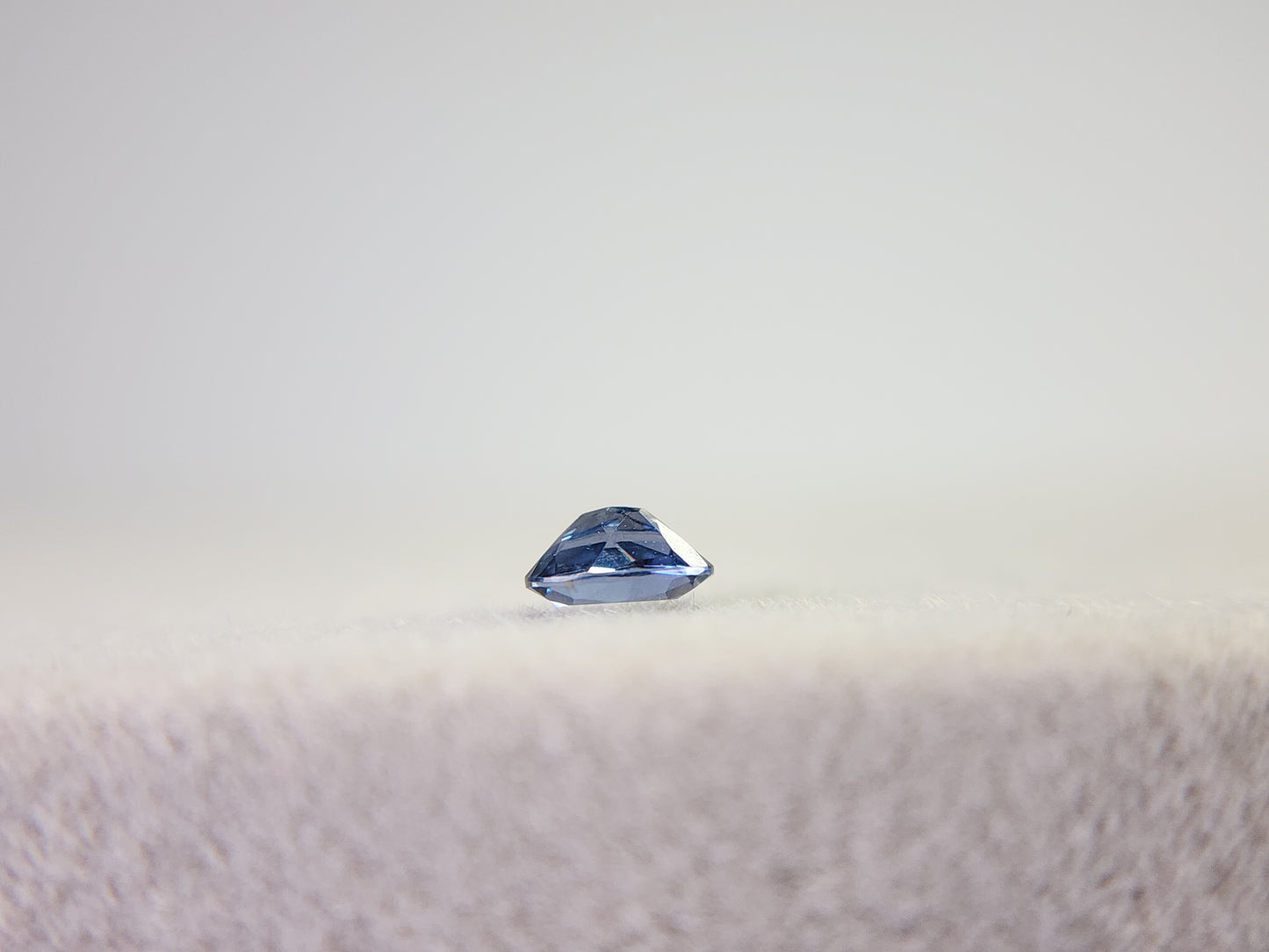 0929-6 ブルースピネル 0.22ct