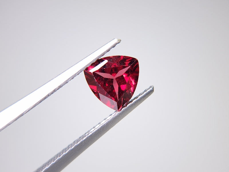 0910-1-13 ガーネット 1.45ct