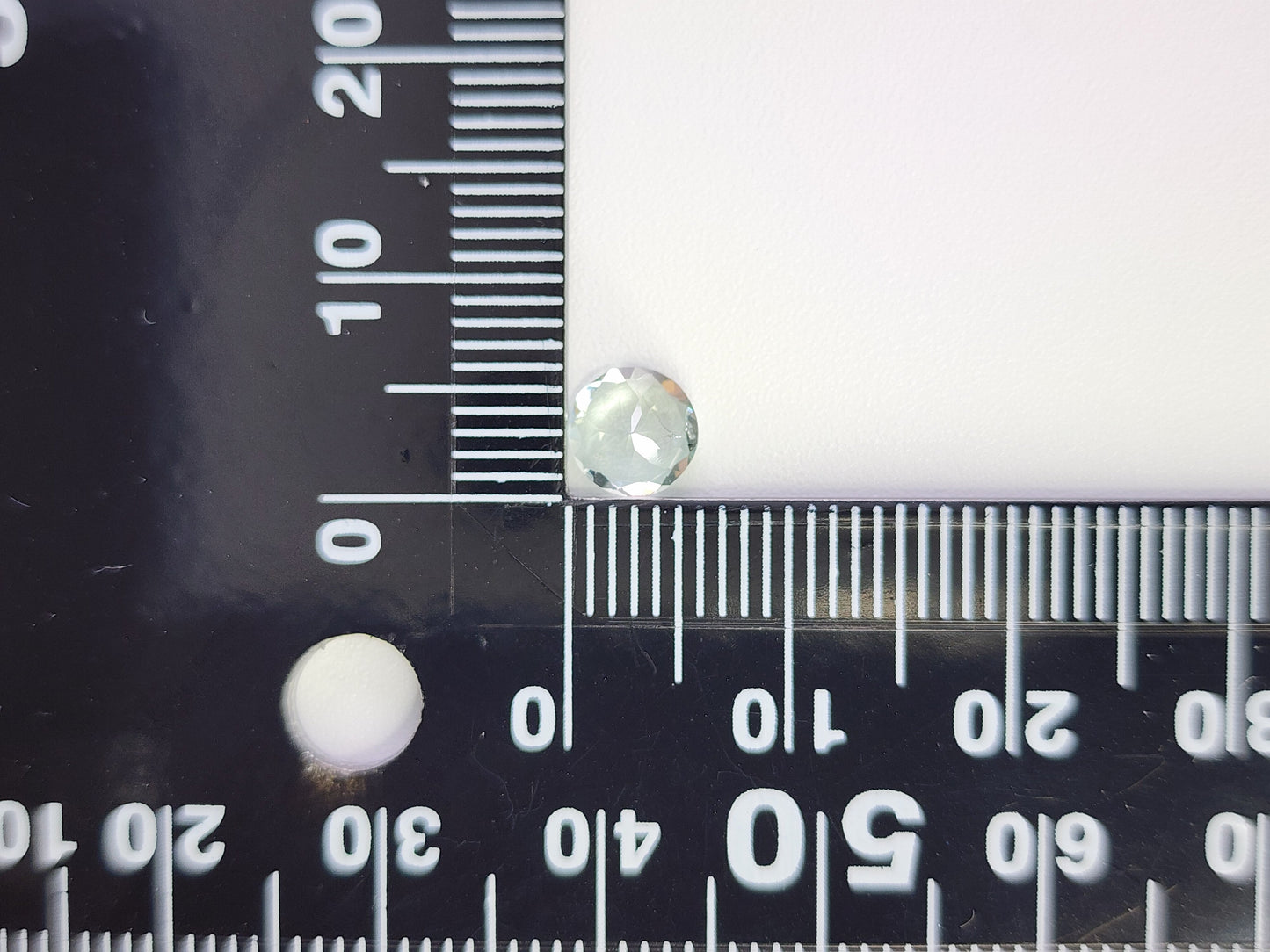 0878-3-9 グリーンベリル 0.62ct