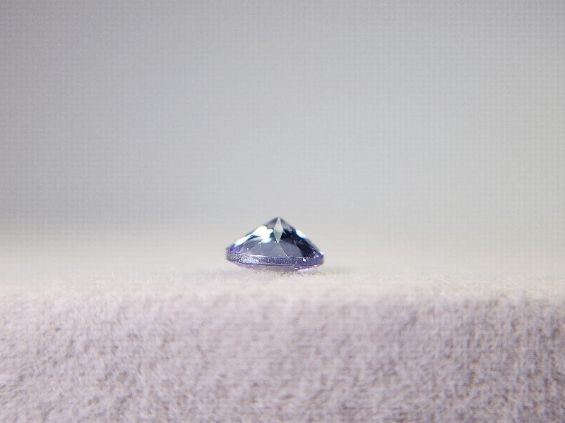 0657-24-12 ゾイサイト 0.34ct