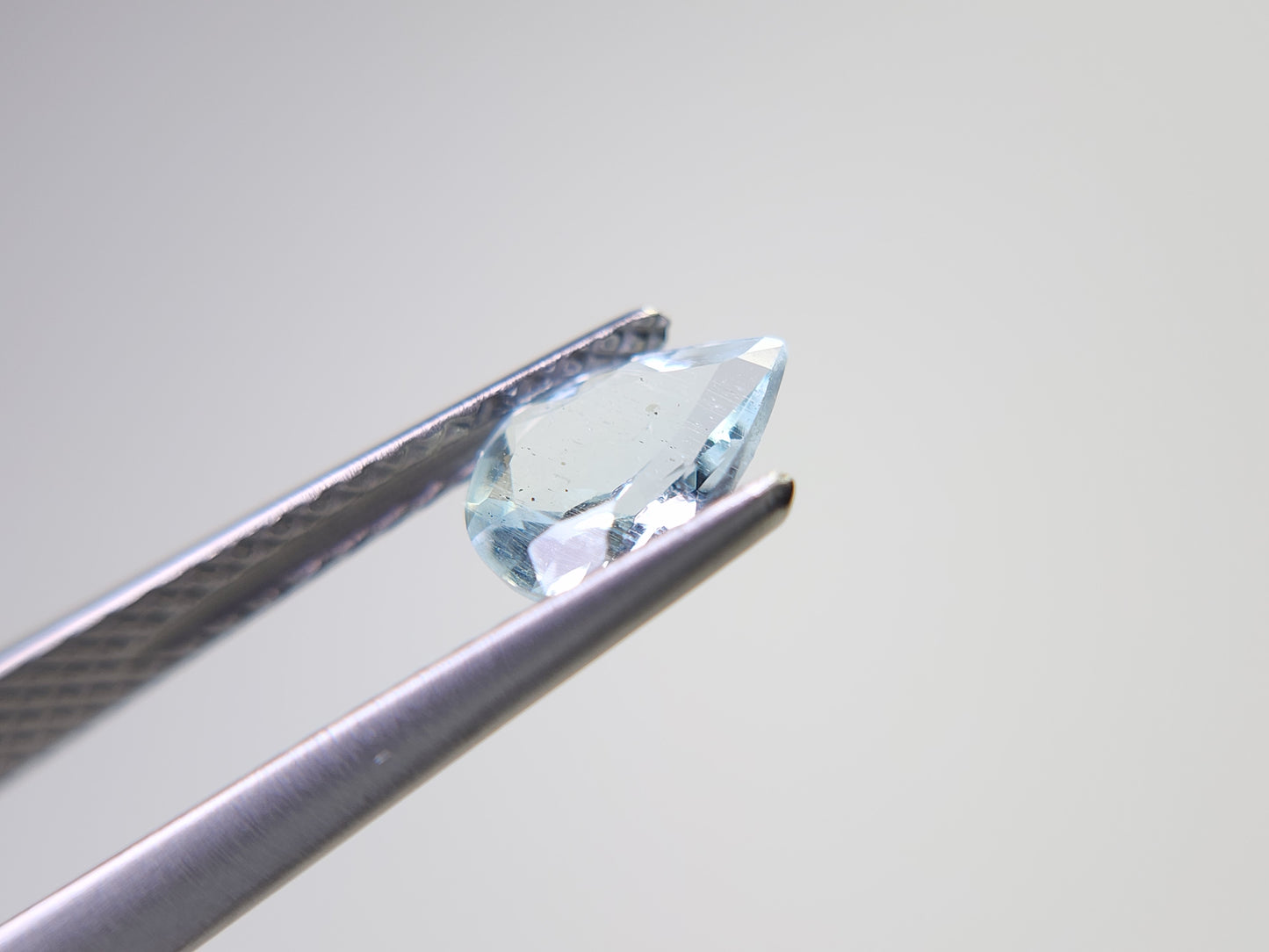 0008-5 アクアマリン ペアシェイプ 0.54ct