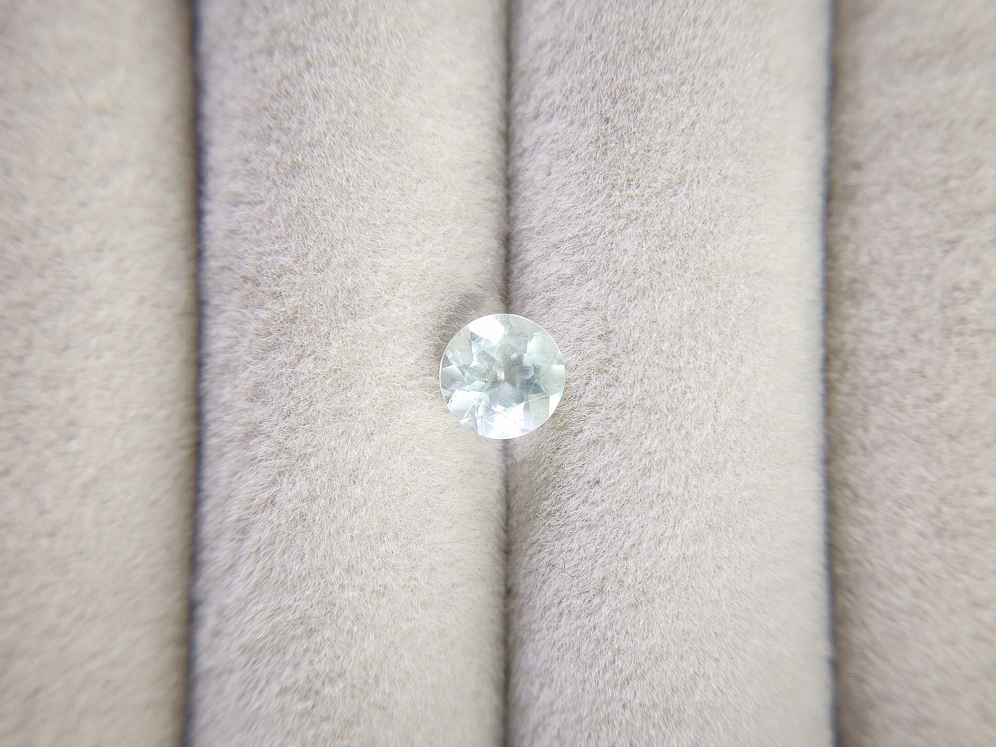 0878-3-4 グリーンベリル 0.72ct