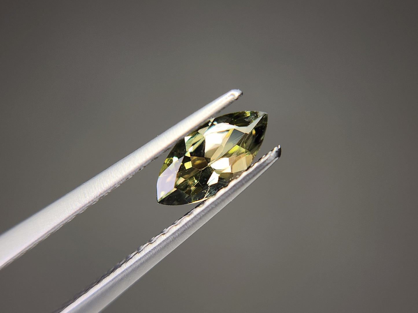 0653-2 ゾイサイト 0.51ct