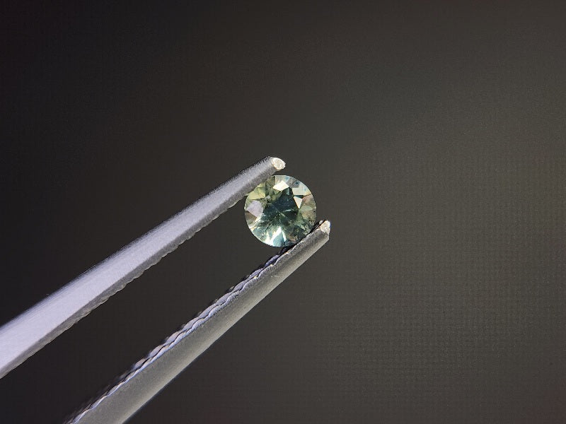 【期間限定】10/23まで モンタナサファイア 0.13ct 3