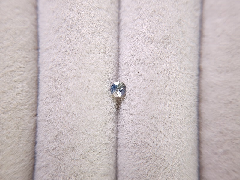 0090-7 モンタナサファイア 0.16ct
