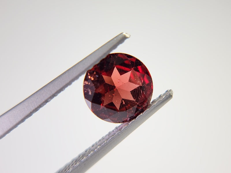 0910-2-10 ガーネット 1.24ct