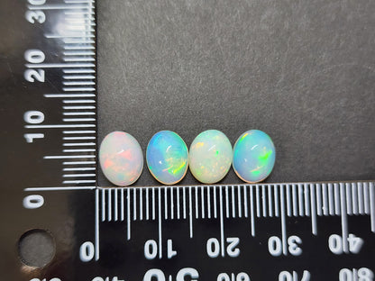 0808【ランダム発送】オパール【1石あたり約1.21ct】