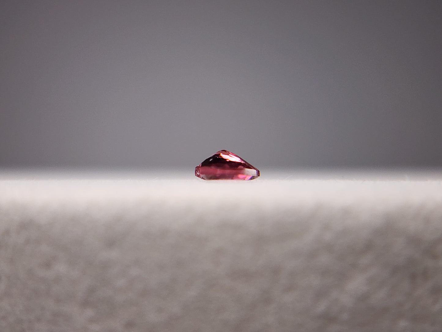 0925-4　ルベライト　0.35ct