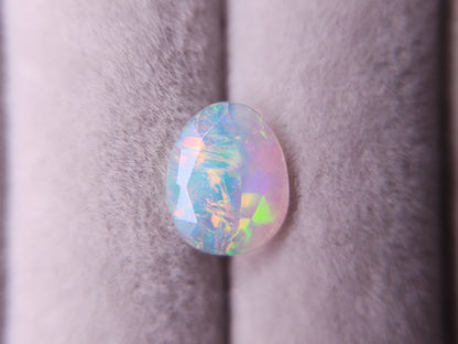 0916-18　オパール　0.75ct