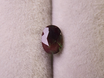 0504-5　バイカラーアンデシン　0.69ct