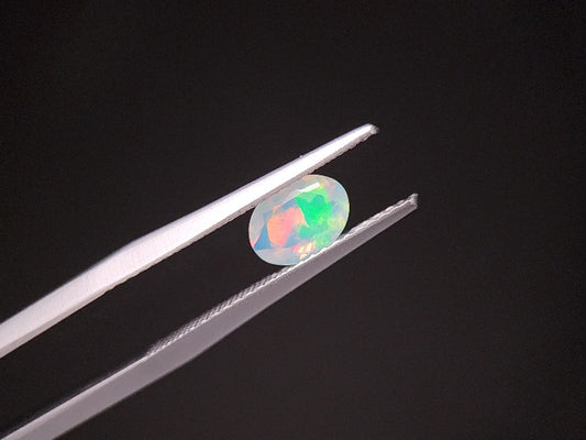 0909-2-4　オパール　0.40ct