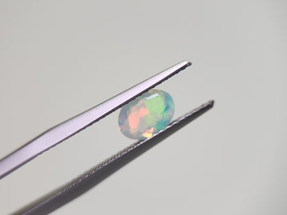 0909-2-4　オパール　0.40ct