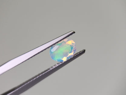 0909-2-5　オパール　0.53ct
