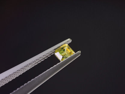 0932-8　スフェーン　0.31ct