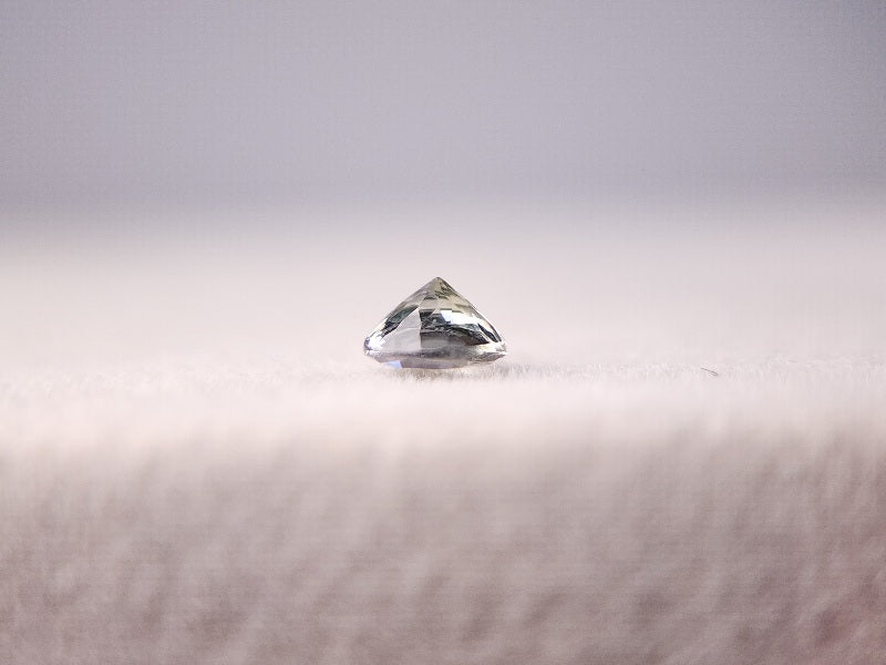 0657-22-1　ゾイサイト　0.38ct