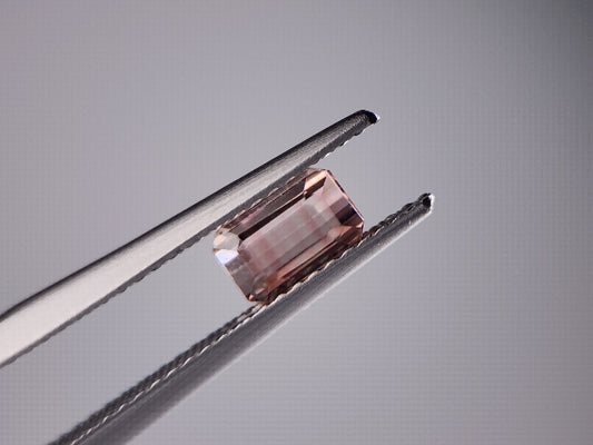 0879-13　トルマリン　0.76ct