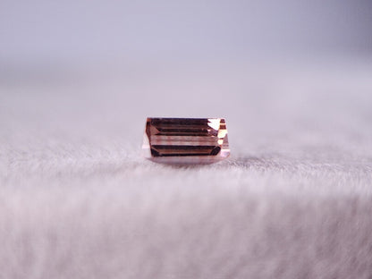 0879-13　トルマリン　0.76ct