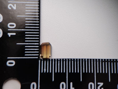 0879-17　トルマリン　0.75ct