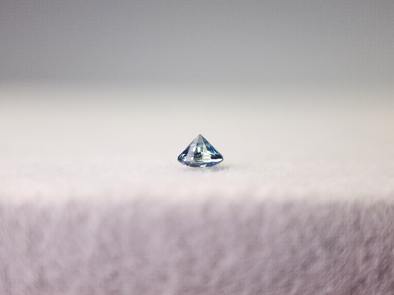 0090-12　モンタナサファイア　0.12ct