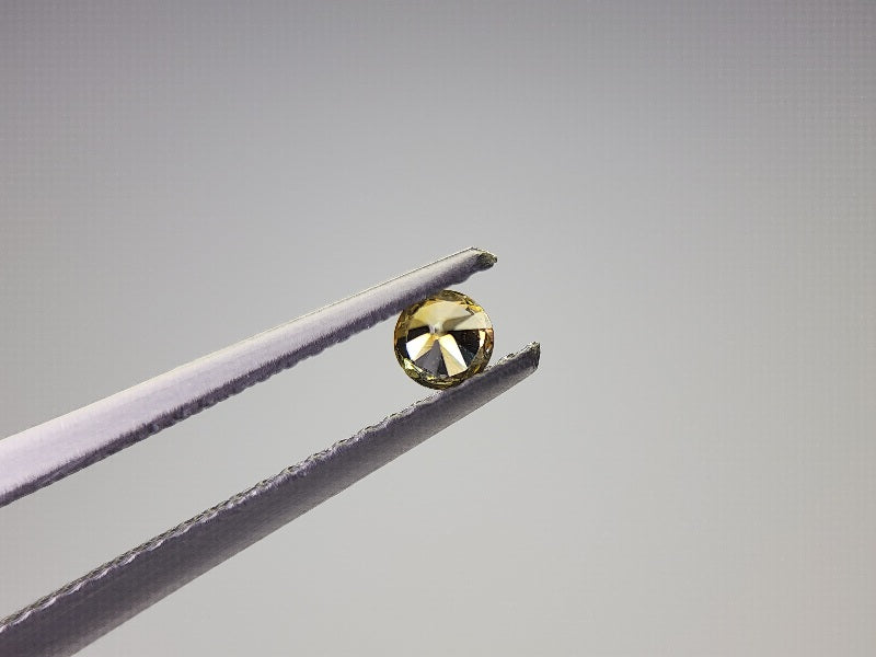 0090-14　モンタナサファイア　0.13ct