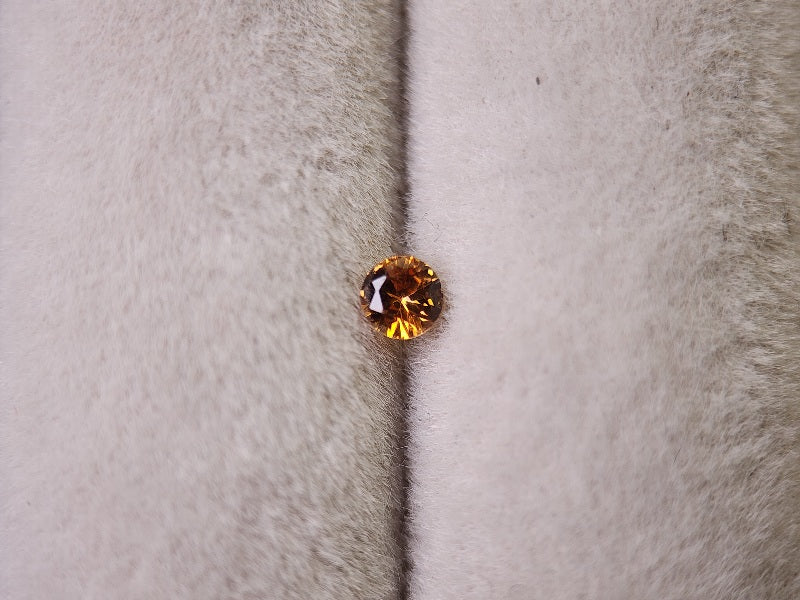 0090-15　モンタナサファイア　0.13ct