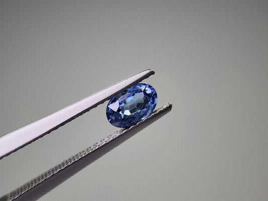 0904-11　サファイア　0.71ct