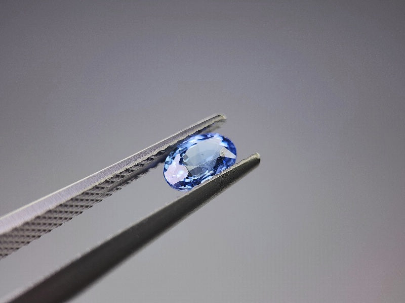 0904-11　サファイア　0.71ct