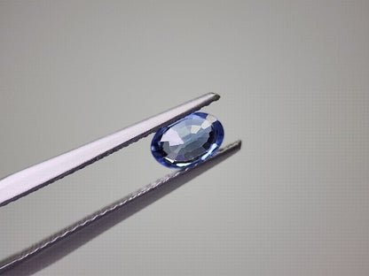 0904-11　サファイア　0.71ct